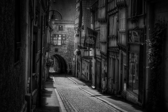 découvrez l'univers captivant du street art, où la créativité s'exprime sur les murs des villes à travers des œuvres uniques et engagées. plongez au cœur de cette forme d'art contemporain qui transforme l'espace urbain et inspire des générations d'artistes.